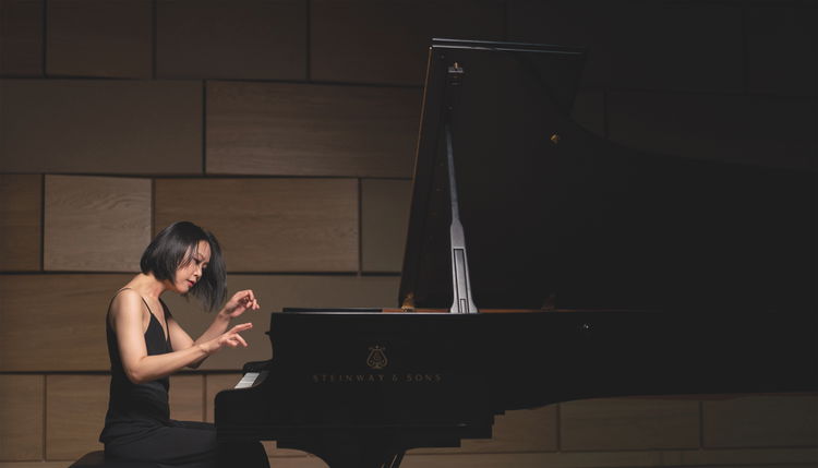 Soloist Yeol Eum Son